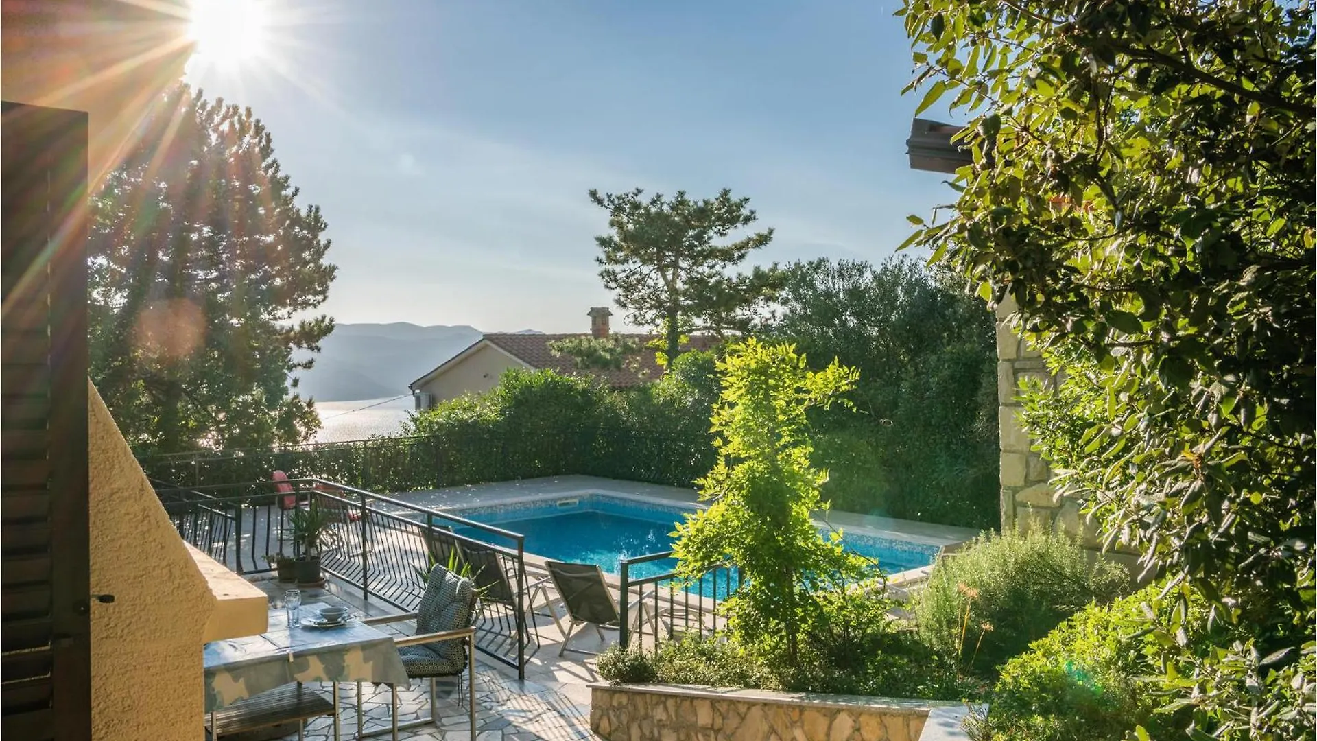 Amazing Home In Plomin With Kitchen